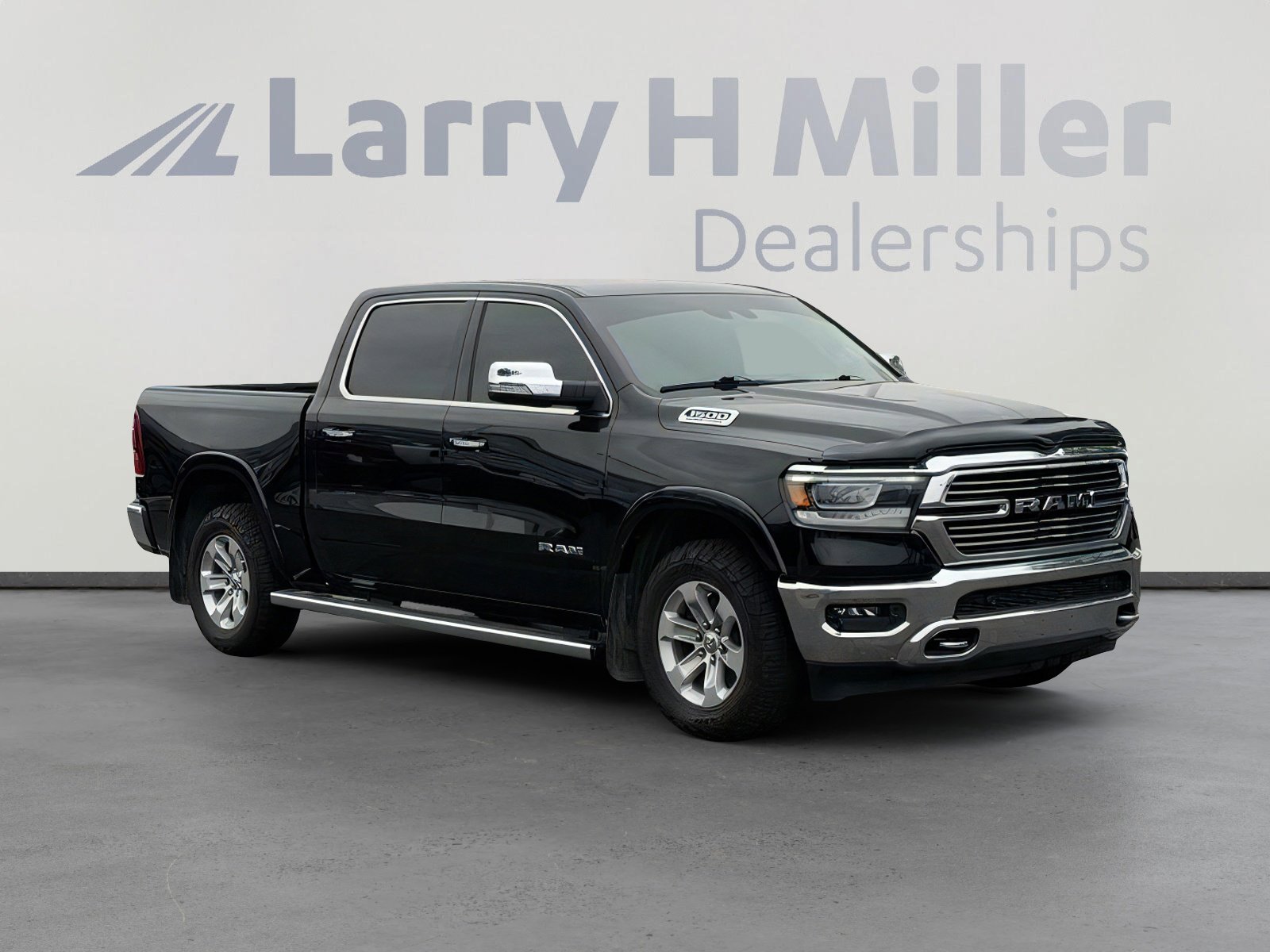 Used 2022 RAM 1500 Laramie AWD/4WD image 7