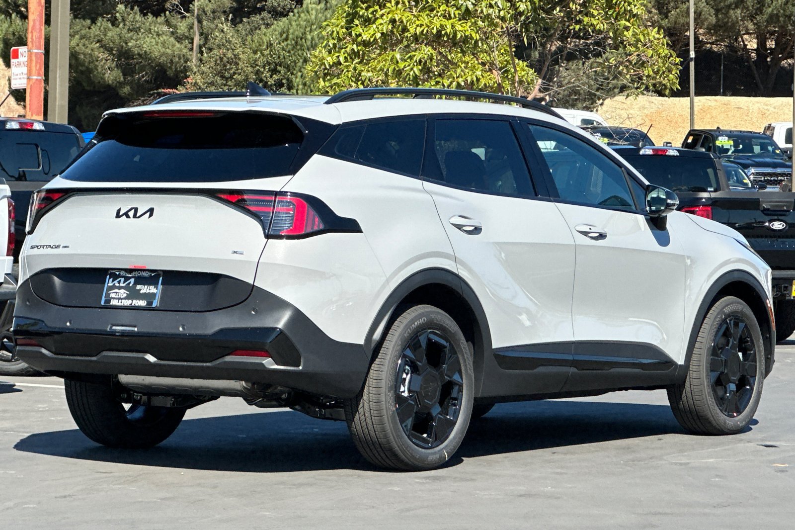 New 2027 Kia Sportage X-Line AWD/4WD image 4