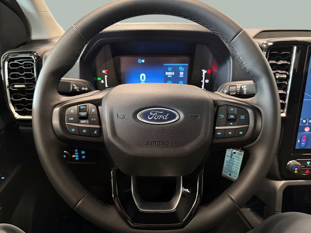 Used 2024 Ford Ranger XLT w/ Technology Package RWD image 17