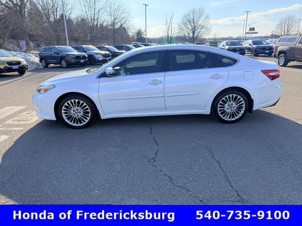 Used 2016 Toyota Avalon Limited w/ Toyota Safety Sense Package image 3
