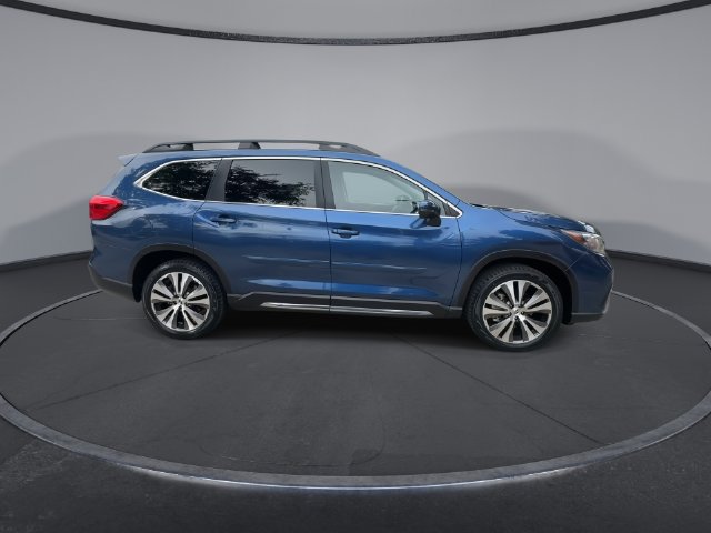 Used 2022 Subaru Ascent Limited w/ Technology Package AWD/4WD image 9