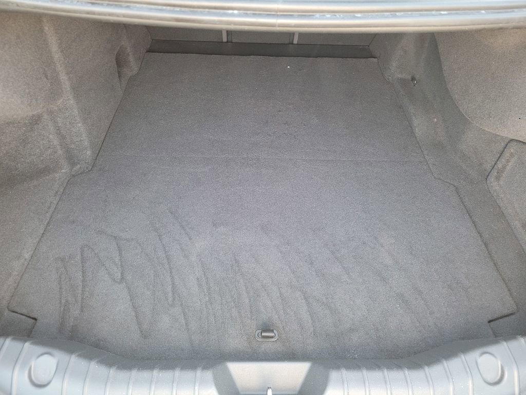 Used 2019 Jaguar XF Prestige image 8