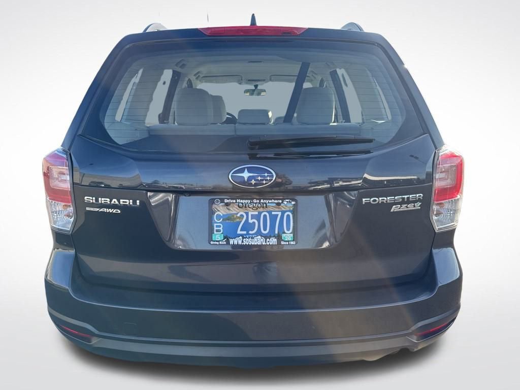 Used 2017 Subaru Forester 2.5i w/ Alloy Wheel Package image 6