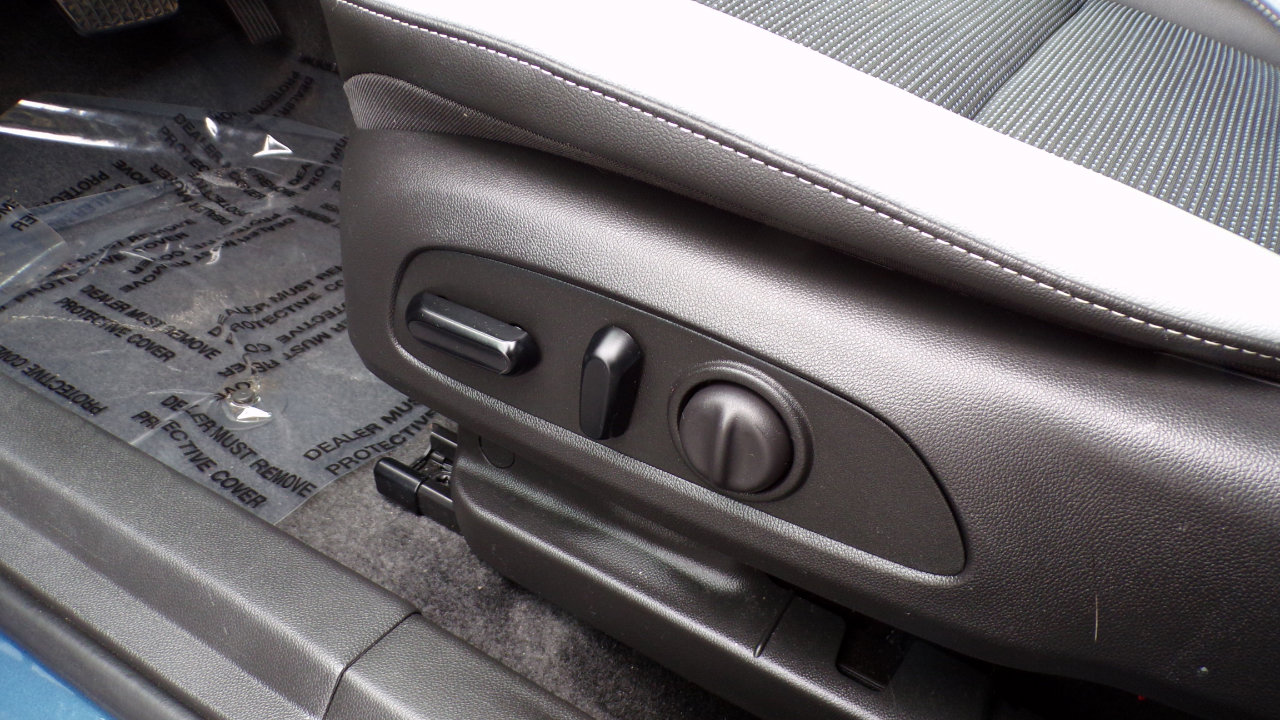 Used 2024 Buick Envista Preferred w/ Convenience I Package image 13