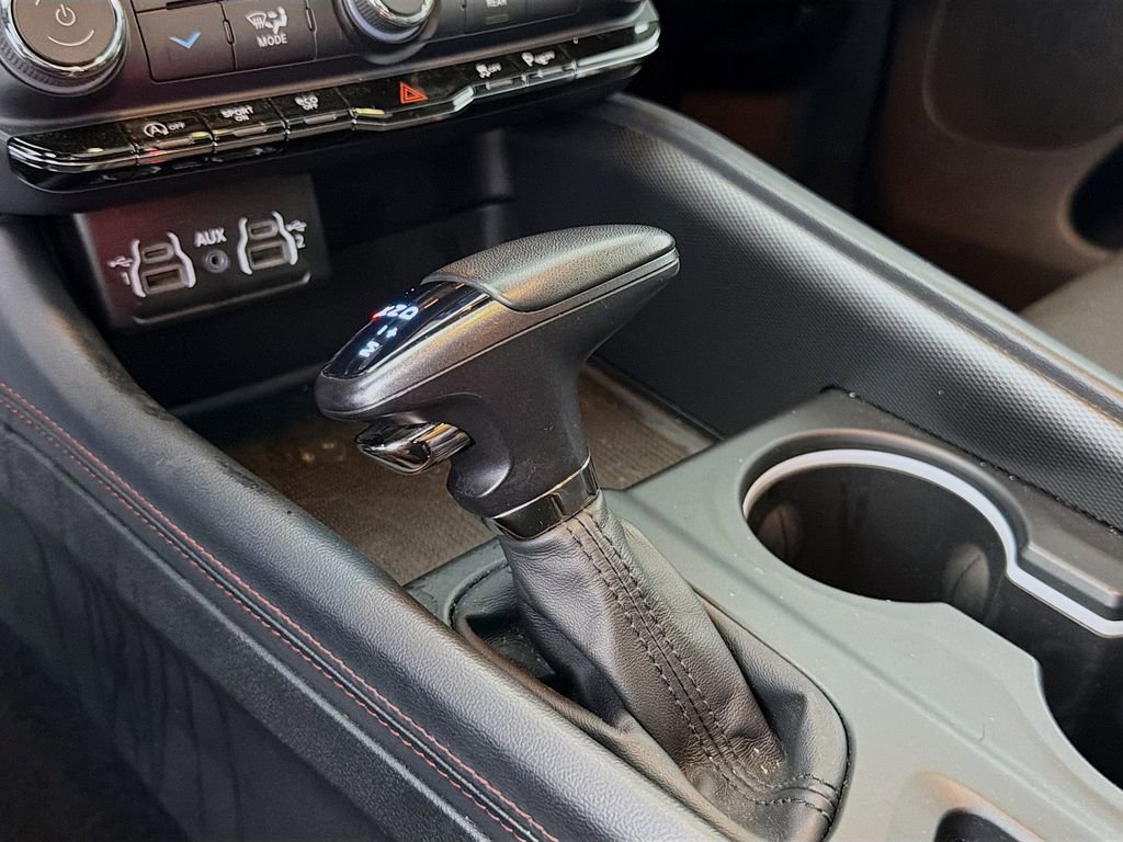 Used 2024 Dodge Durango GT image 21