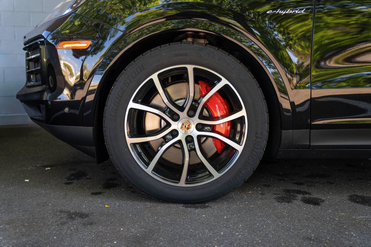 New 2026 Porsche Cayenne S AWD/4WD image 6