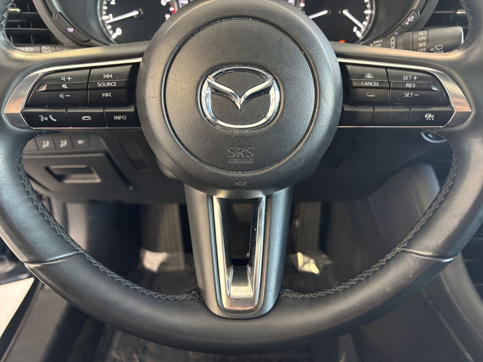 Used 2024 MAZDA MAZDA3 s FWD image 29
