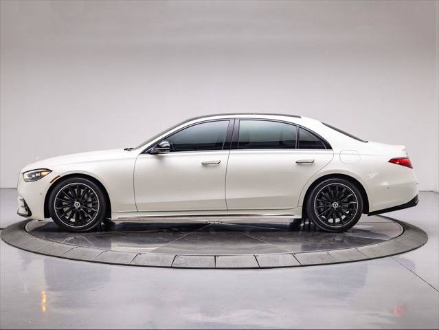 Used 2023 Mercedes-Benz S 580e 4MATIC Sedan image 2