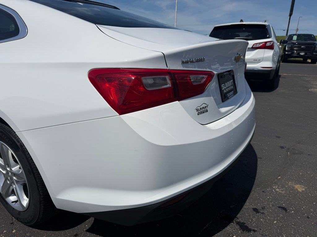 Used 2023 Chevrolet Malibu LT FWD image 36