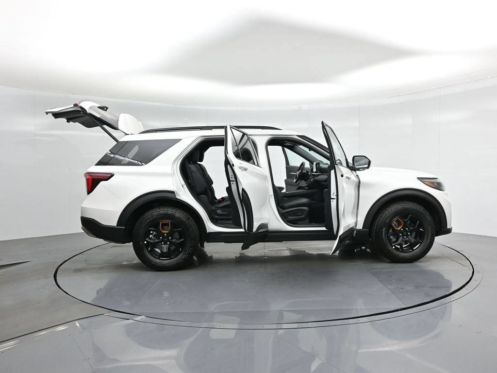 New 2026 Ford Explorer Tremor w/ Tremor Ultimate Package AWD/4WD image 4