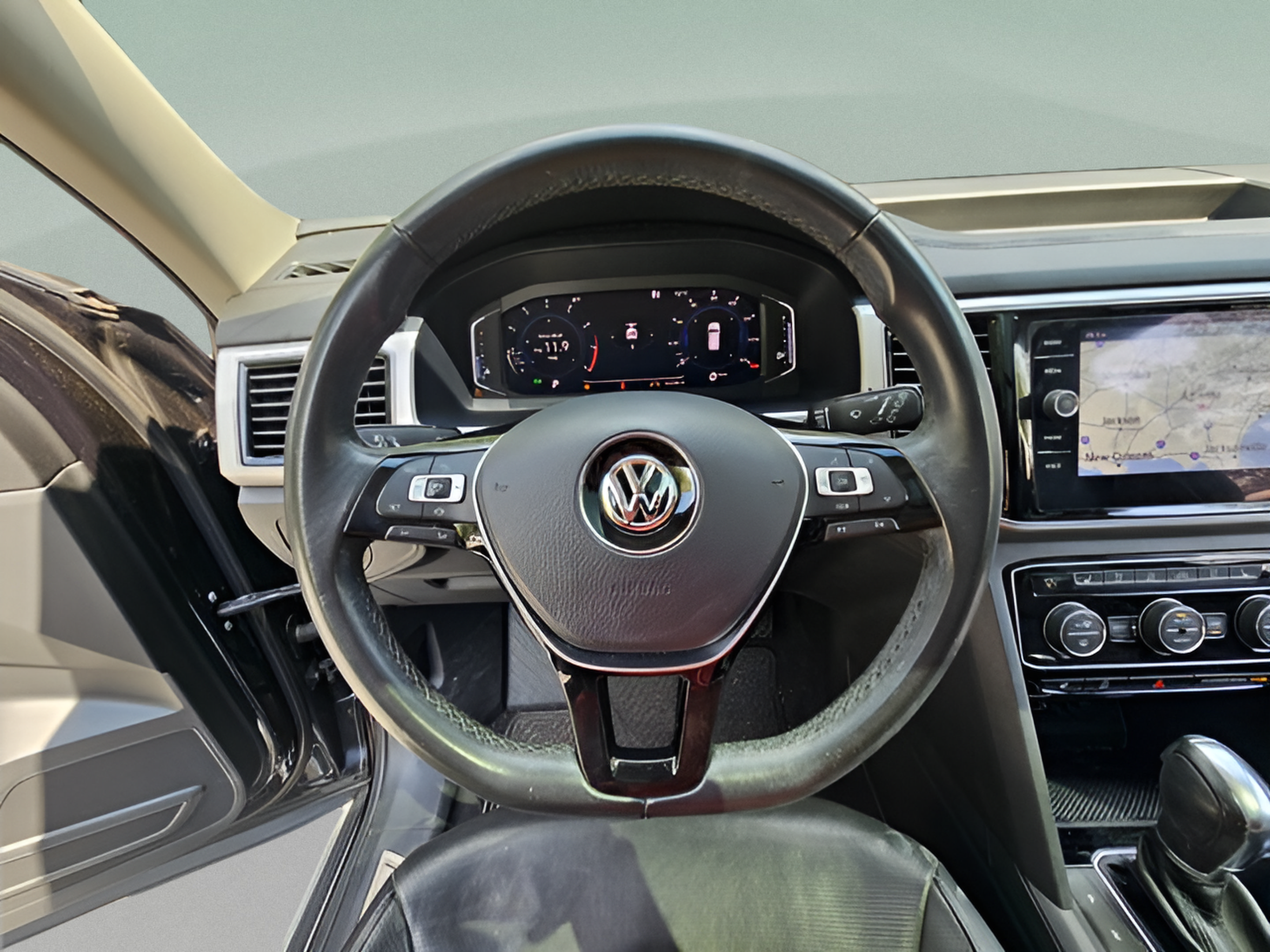 Used 2019 Volkswagen Atlas SEL Premium AWD/4WD image 24