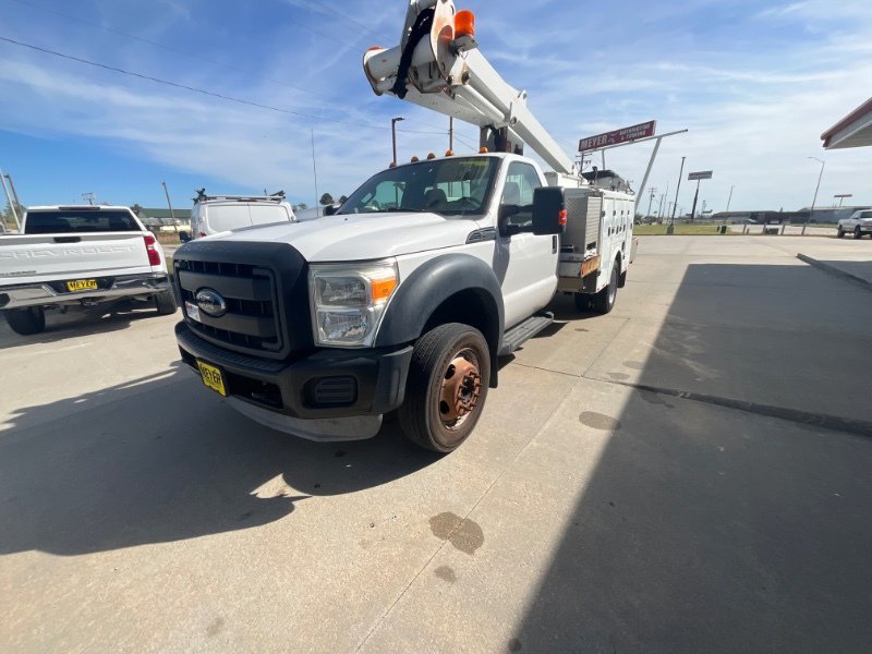 Used 2012 Ford F550 Luxury w/ PWR Equipment Group RWD image 4