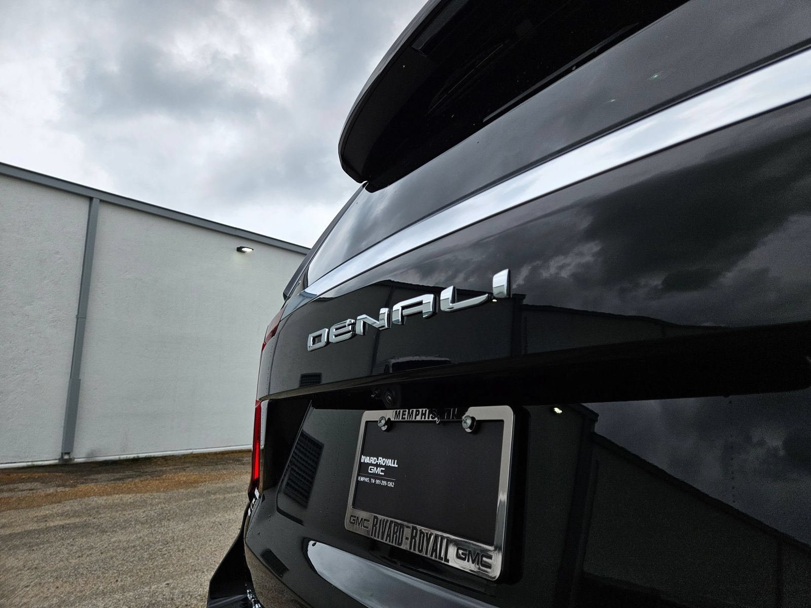New 2026 GMC Yukon Denali AWD/4WD image 32