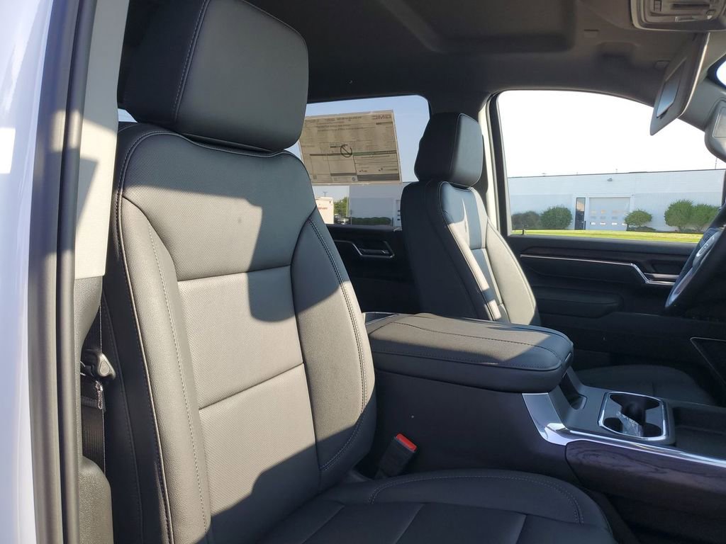 New 2026 GMC Sierra 3500 SLT w/ SLT Premium Package image 28