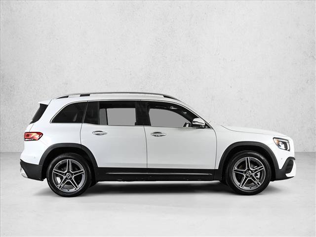 Used 2022 Mercedes-Benz GLB 250 4MATIC image 5