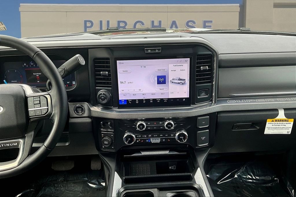 Used 2025 Ford F250 Platinum AWD/4WD image 10