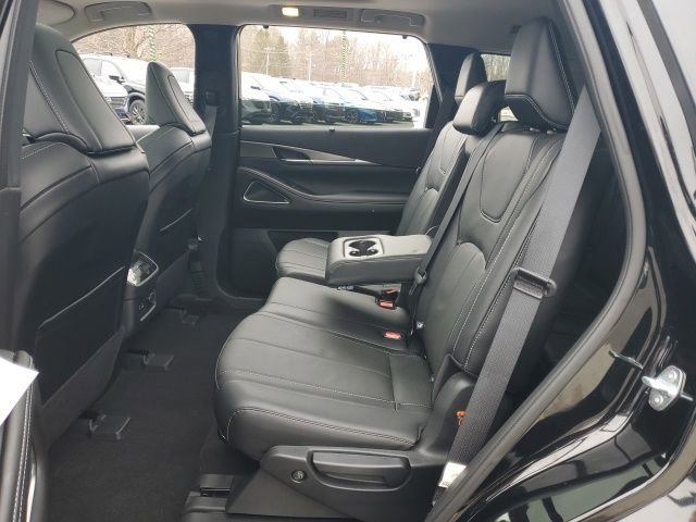 Used 2023 INFINITI QX60 Luxe w/ Performance Audio Package image 22