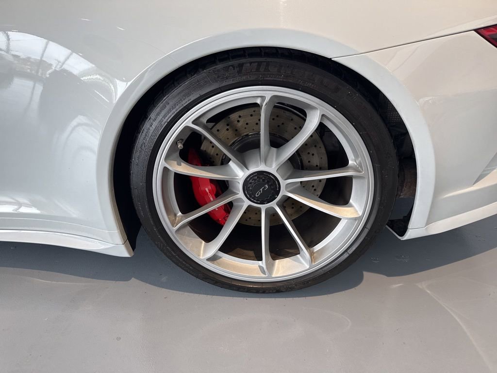 Used 2018 Porsche 911 GT3 image 9