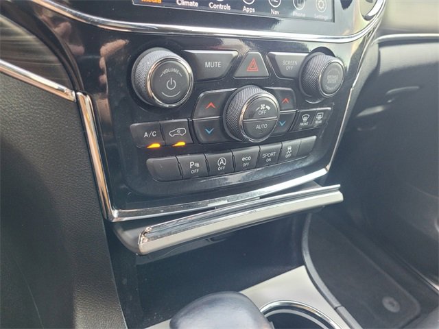 Used 2022 Jeep Grand Cherokee Limited image 26