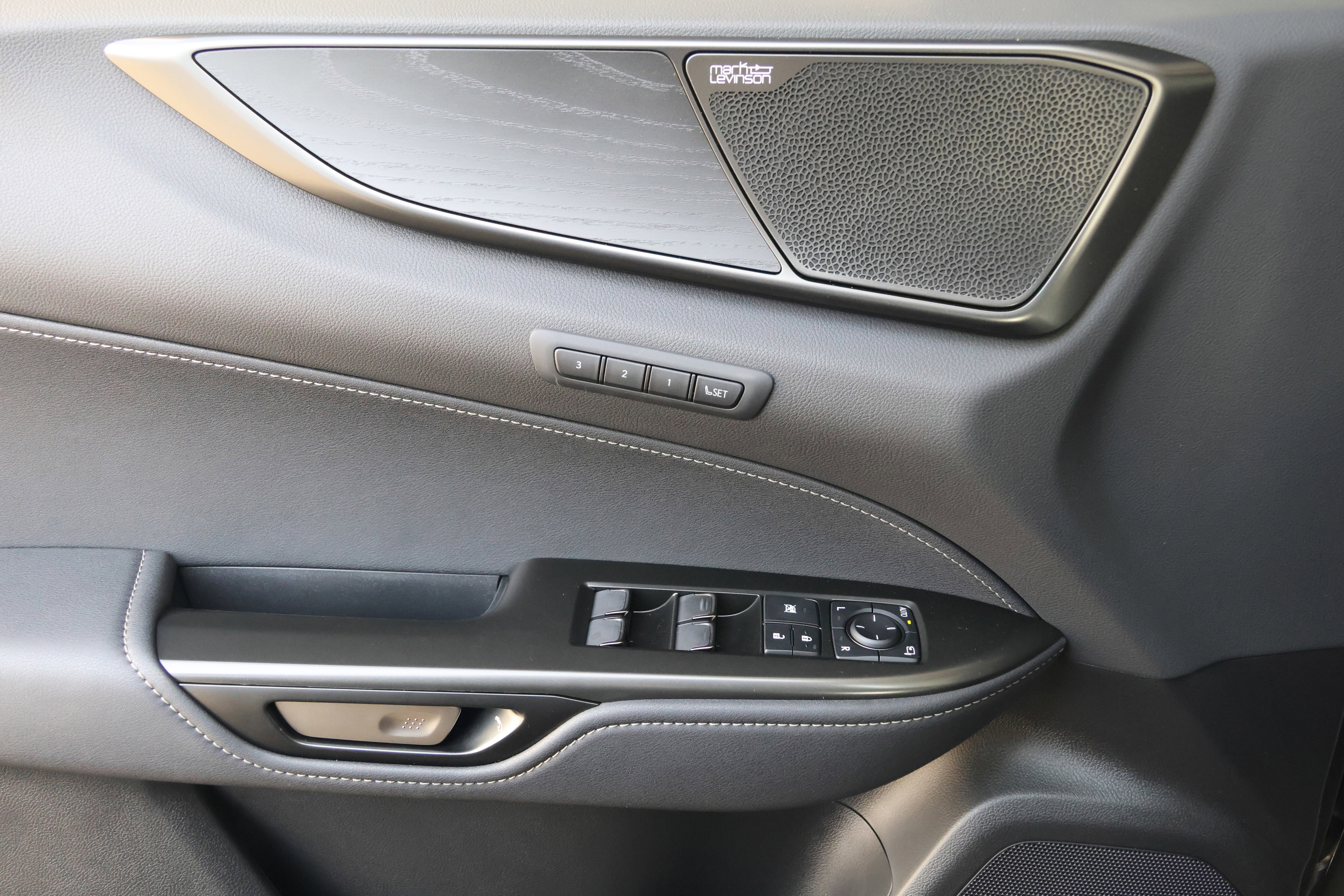 Certified 2025 Lexus NX 450h+ AWD w/ Accessory Package (K3) image 12