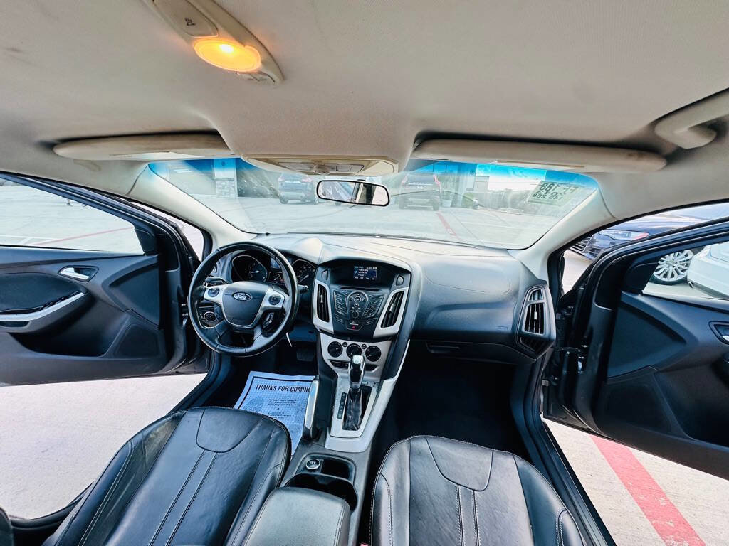 Used 2013 Ford Focus SE image 20
