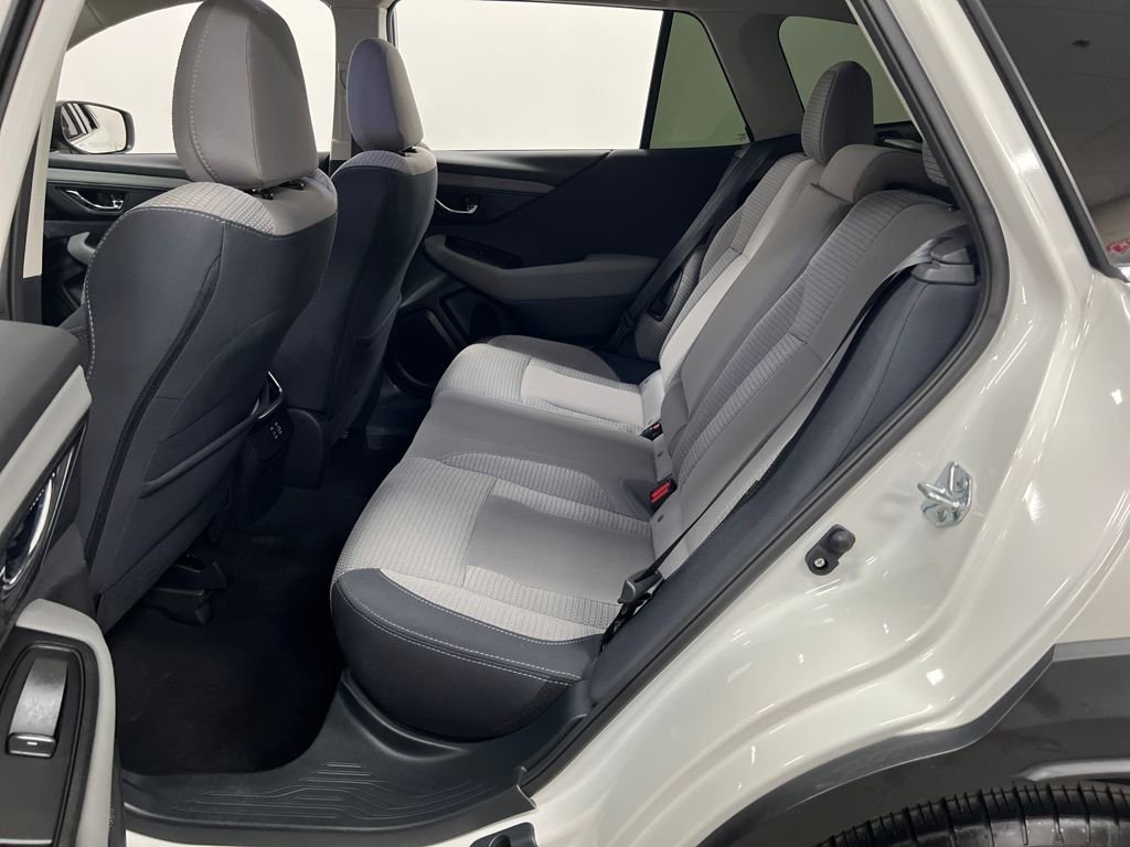 Used 2024 Subaru Outback Premium image 28