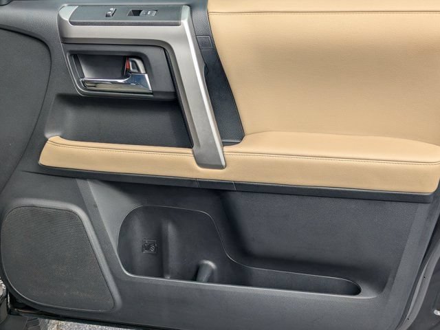 Used 2022 Toyota 4Runner SR5 Premium w/ Moonroof Package AWD/4WD image 13