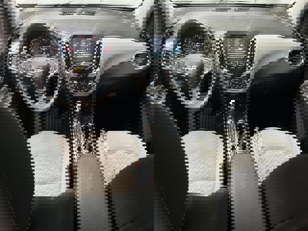 Used 2018 Chevrolet Equinox LS image 4