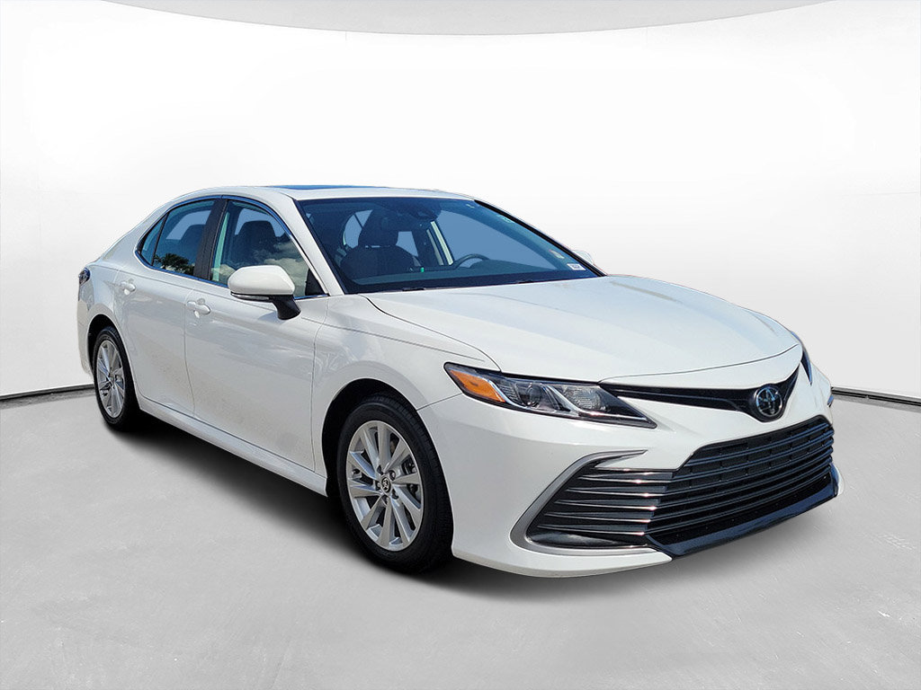 Certified 2024 Toyota Camry LE w/ Convenience Package FWD image 3