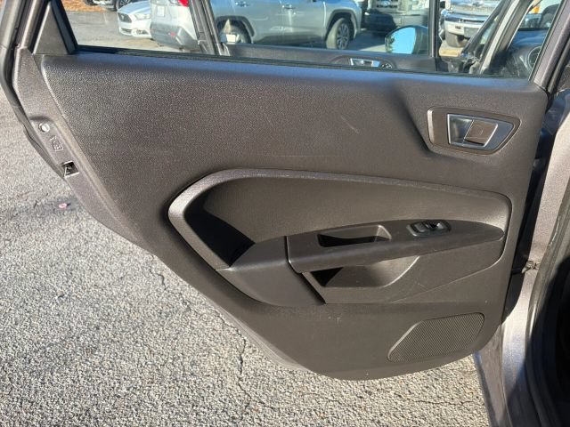 Used 2014 Ford Fiesta SE w/ Equipment Group 201A FWD image 18