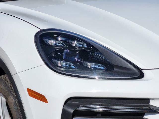 Used 2020 Porsche Cayenne image 27