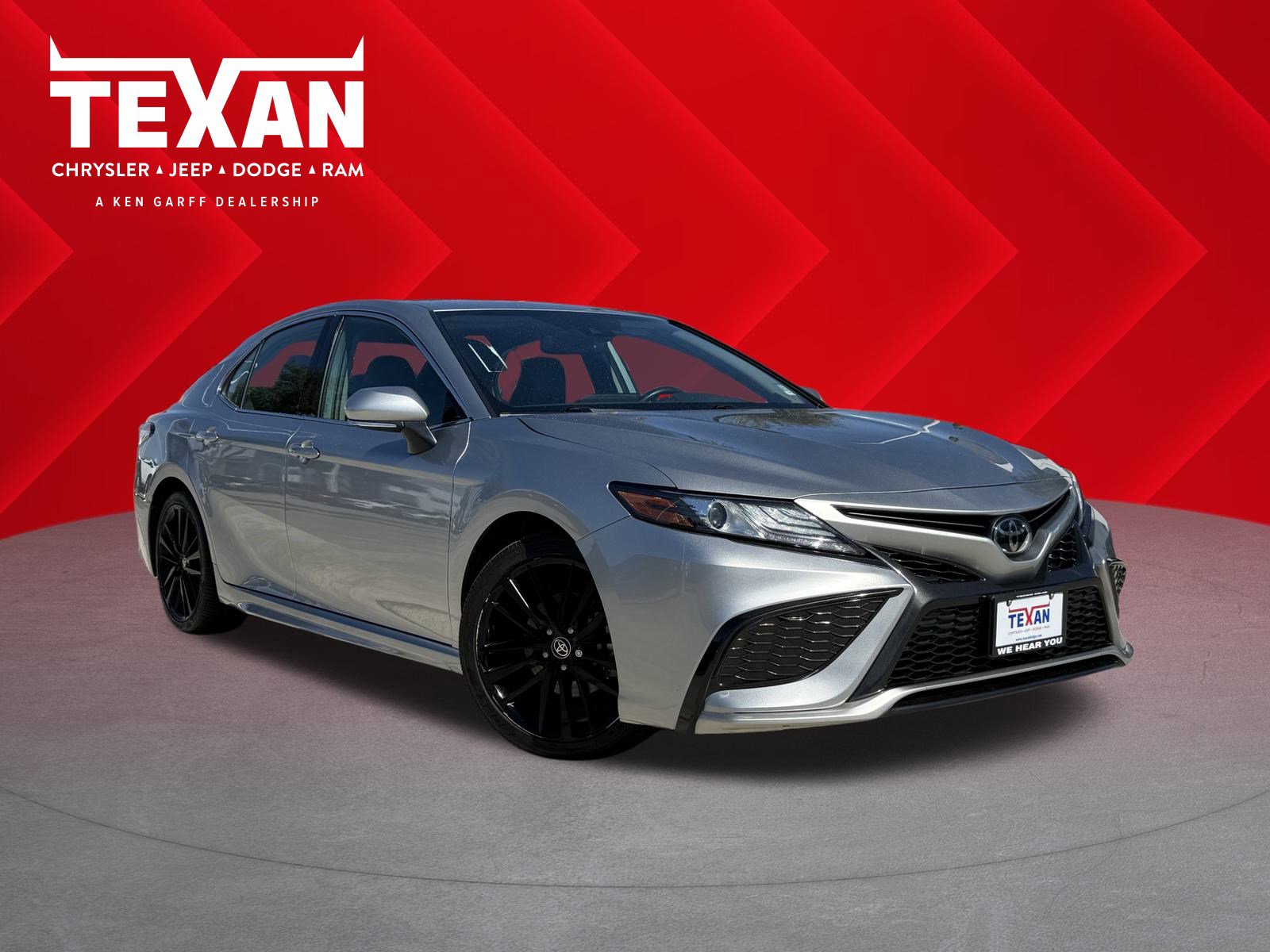 Used 2023 Toyota Camry XSE image 1