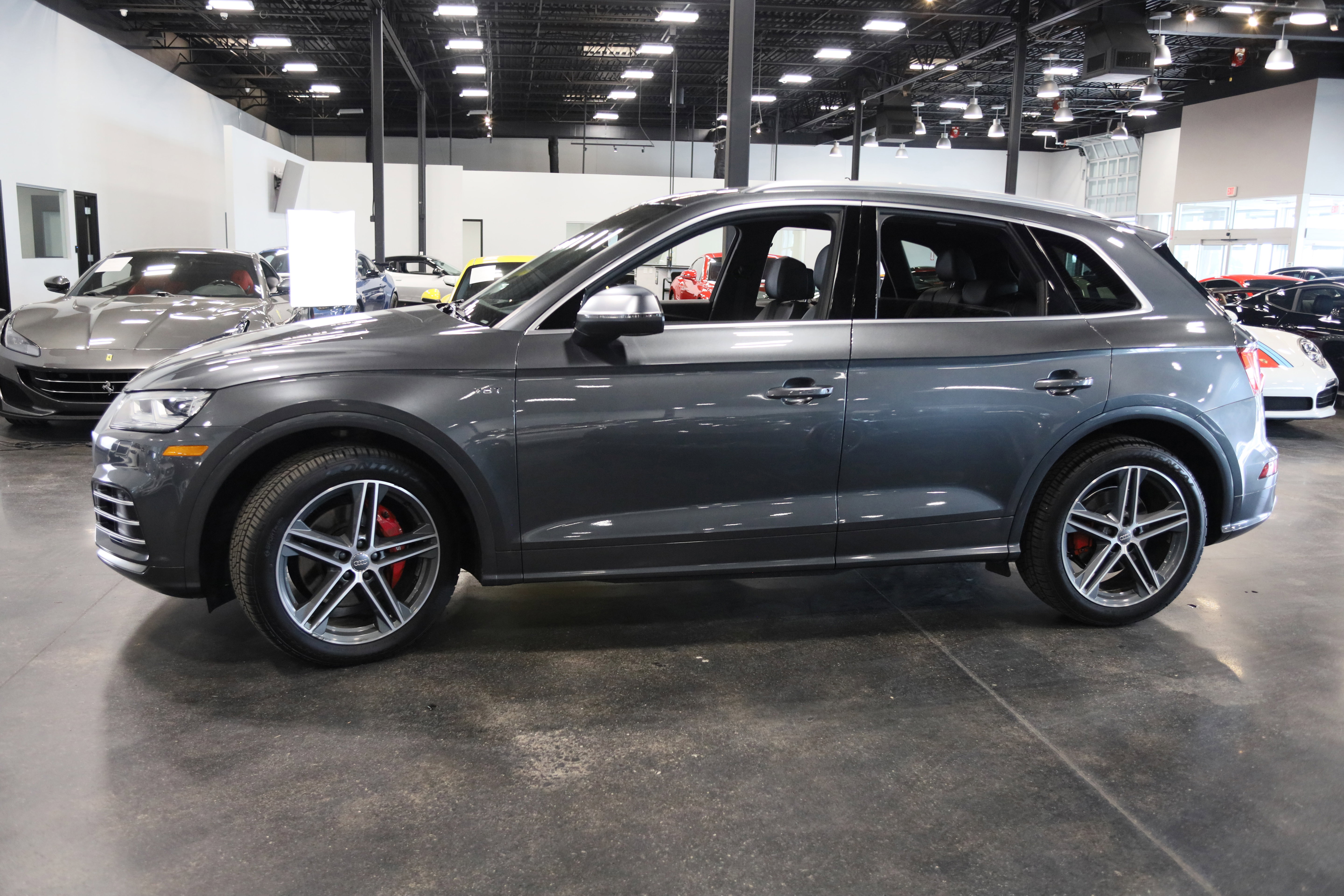 Used 2018 Audi SQ5 Prestige w/ Prestige Package AWD/4WD image 9