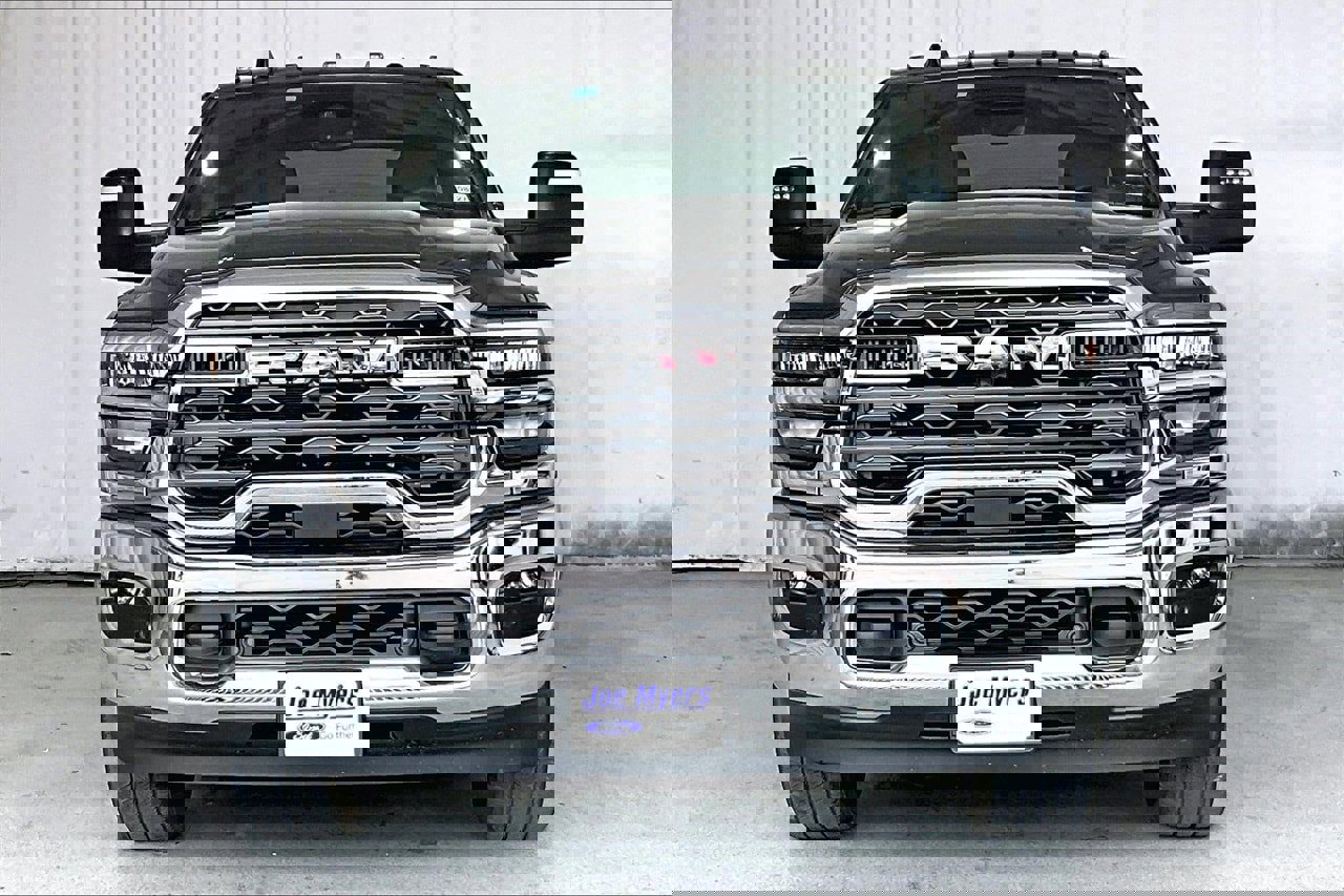 Used 2025 RAM 2500 Lone Star image 3