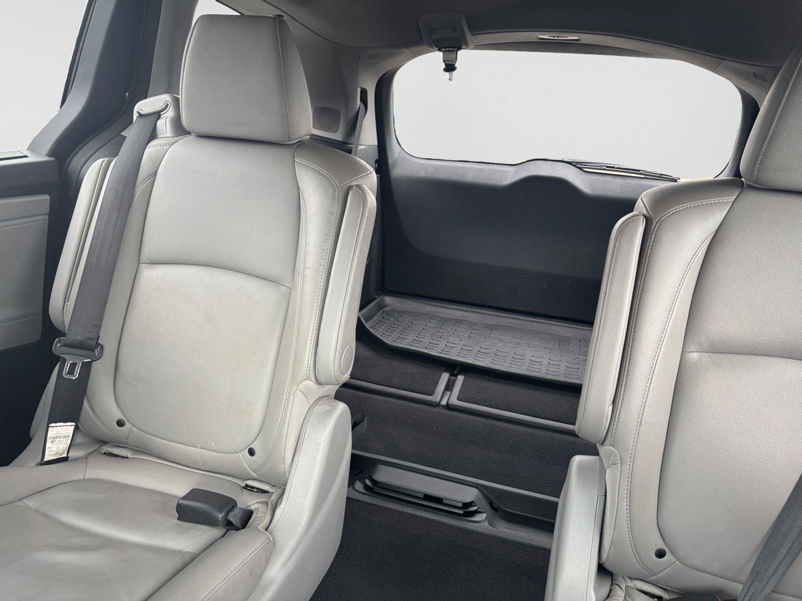 Used 2019 Honda Odyssey Elite image 13