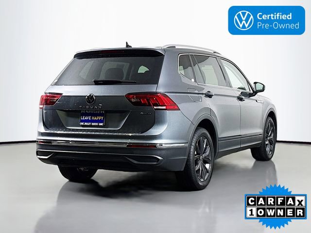 Certified 2022 Volkswagen Tiguan SE w/ Panoramic Sunroof Package image 7