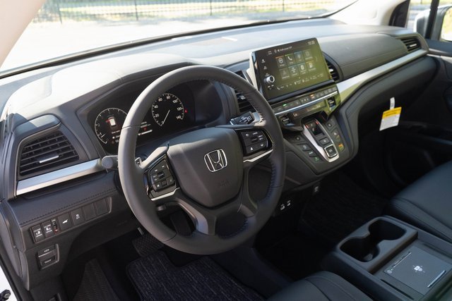 New 2026 Honda Odyssey EX-L image 4