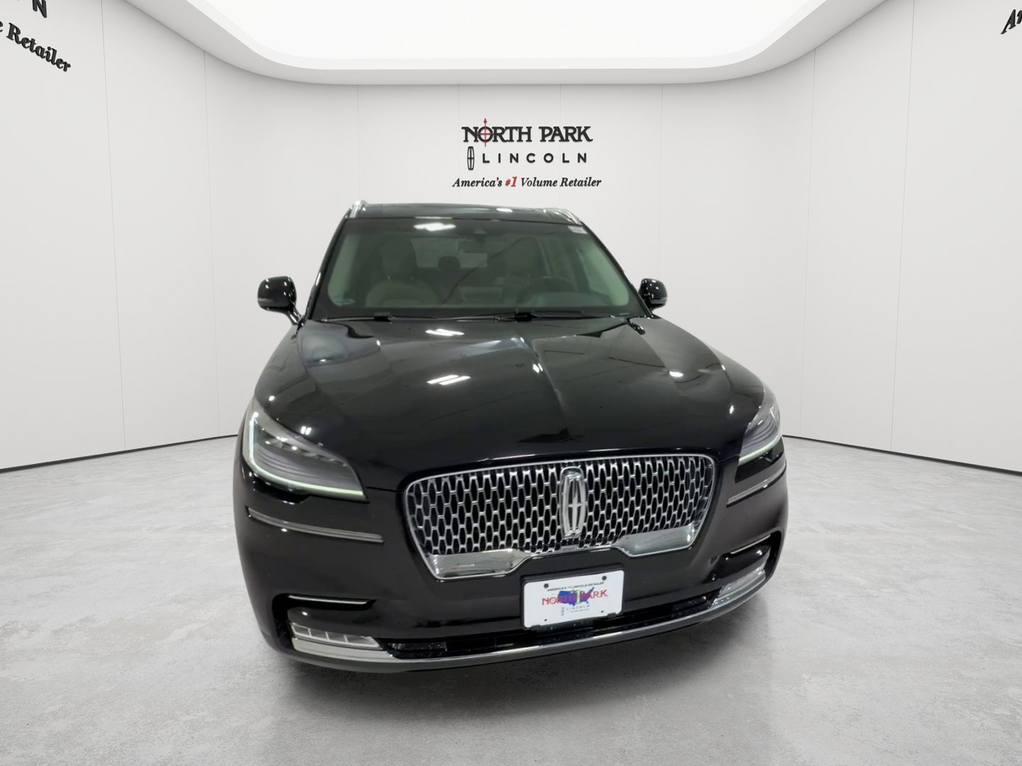 Used 2021 Lincoln Aviator Reserve w/ Elements Package Plus RWD image 8