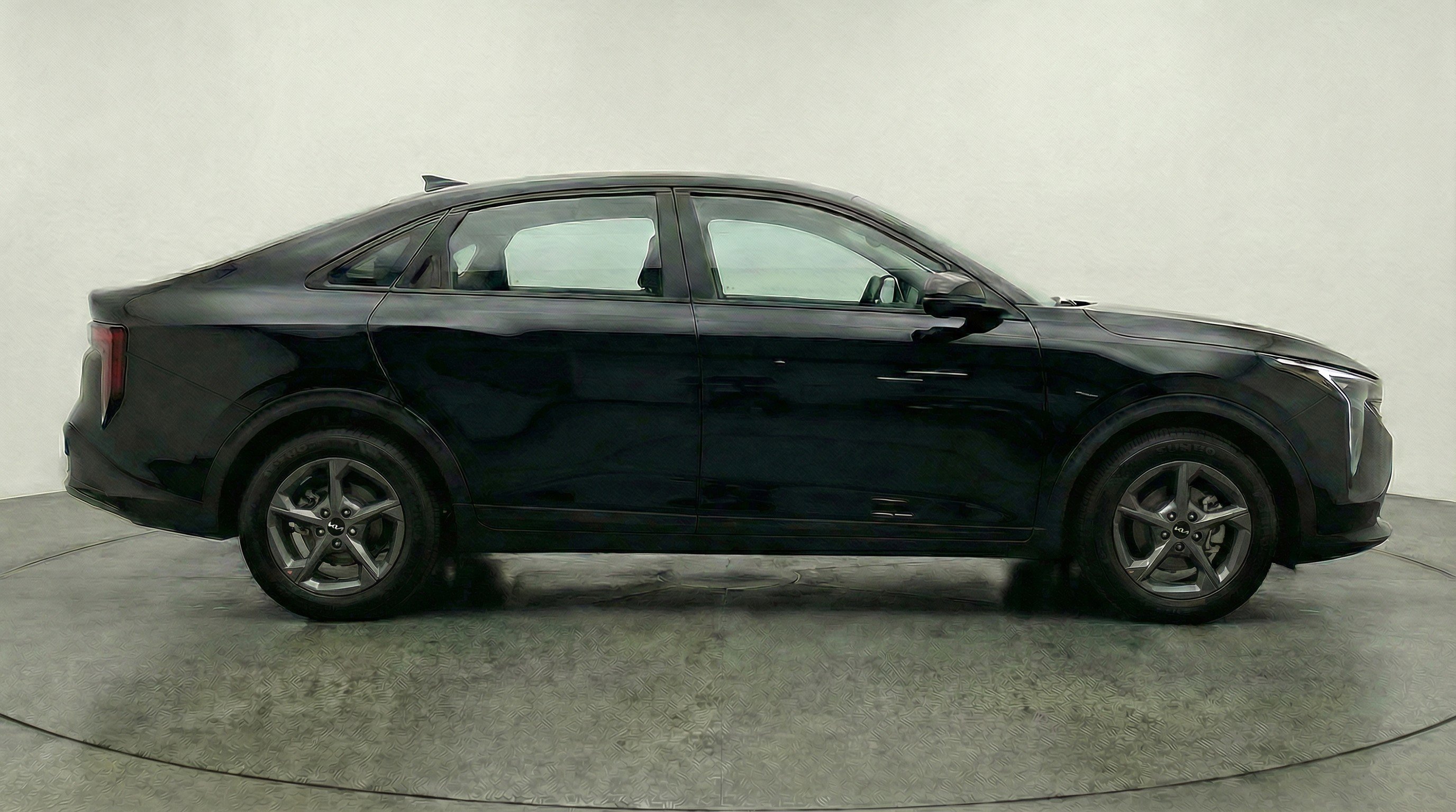 Used 2025 Kia K4 FWD image 11