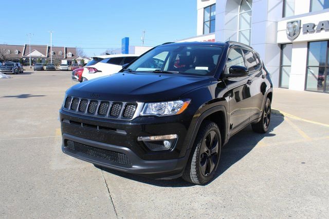 Used 2020 Jeep Compass Altitude image 1