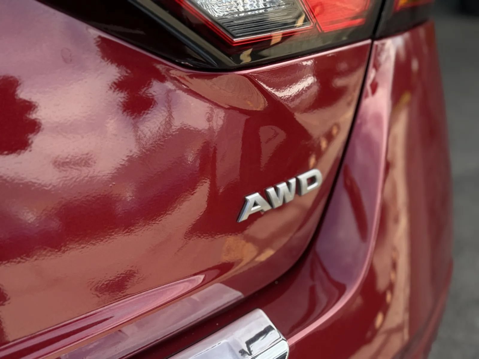 Used 2023 Nissan Altima 2.5 SR AWD/4WD image 39