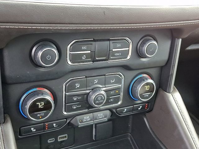 Used 2023 Chevrolet Tahoe LT w/ LT Signature Package image 19