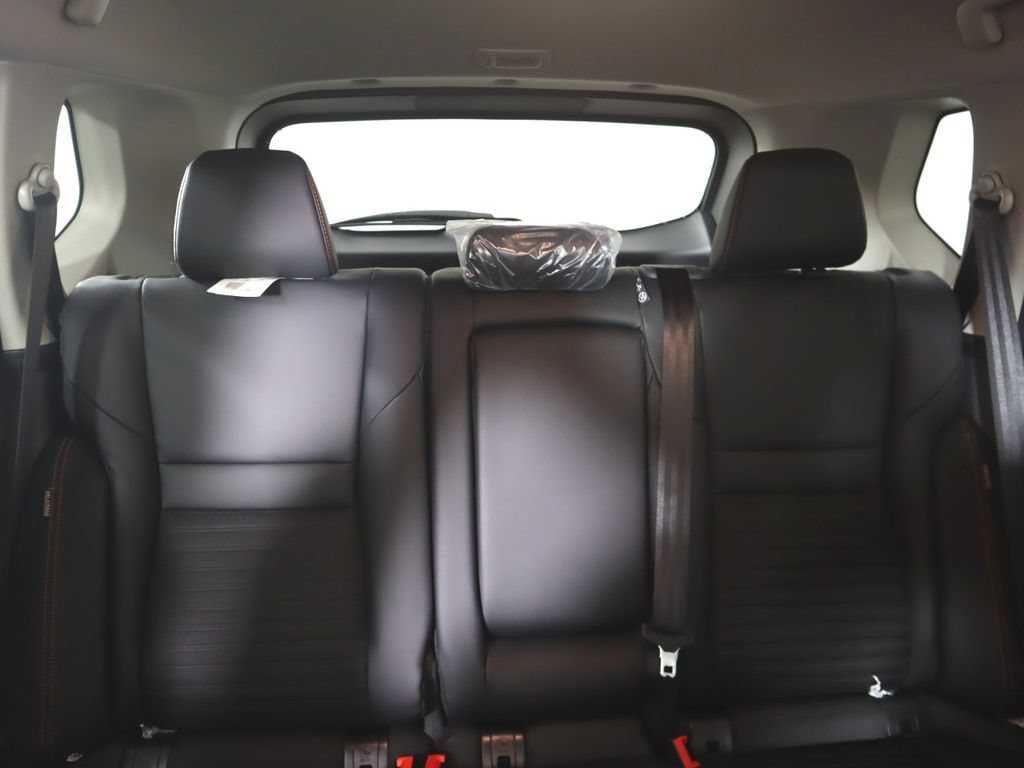 New 2026 Nissan Rogue SV AWD/4WD image 28
