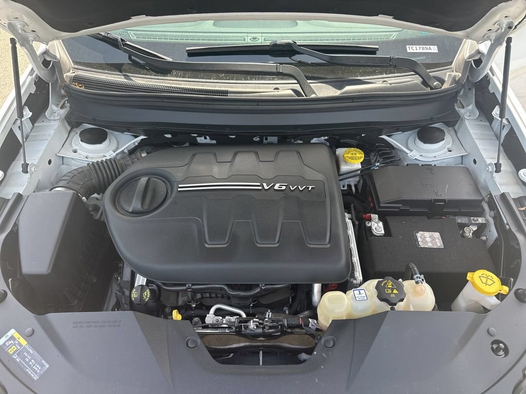 Used 2022 Jeep Cherokee Limited AWD/4WD image 29