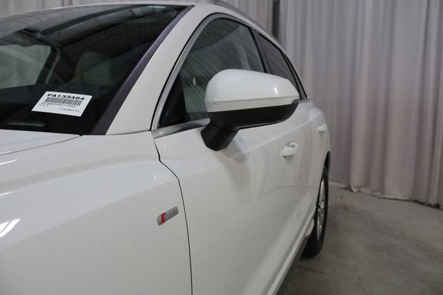 Used 2023 Audi Q3 2.0T Premium Plus w/ Premium Plus Package AWD/4WD image 35