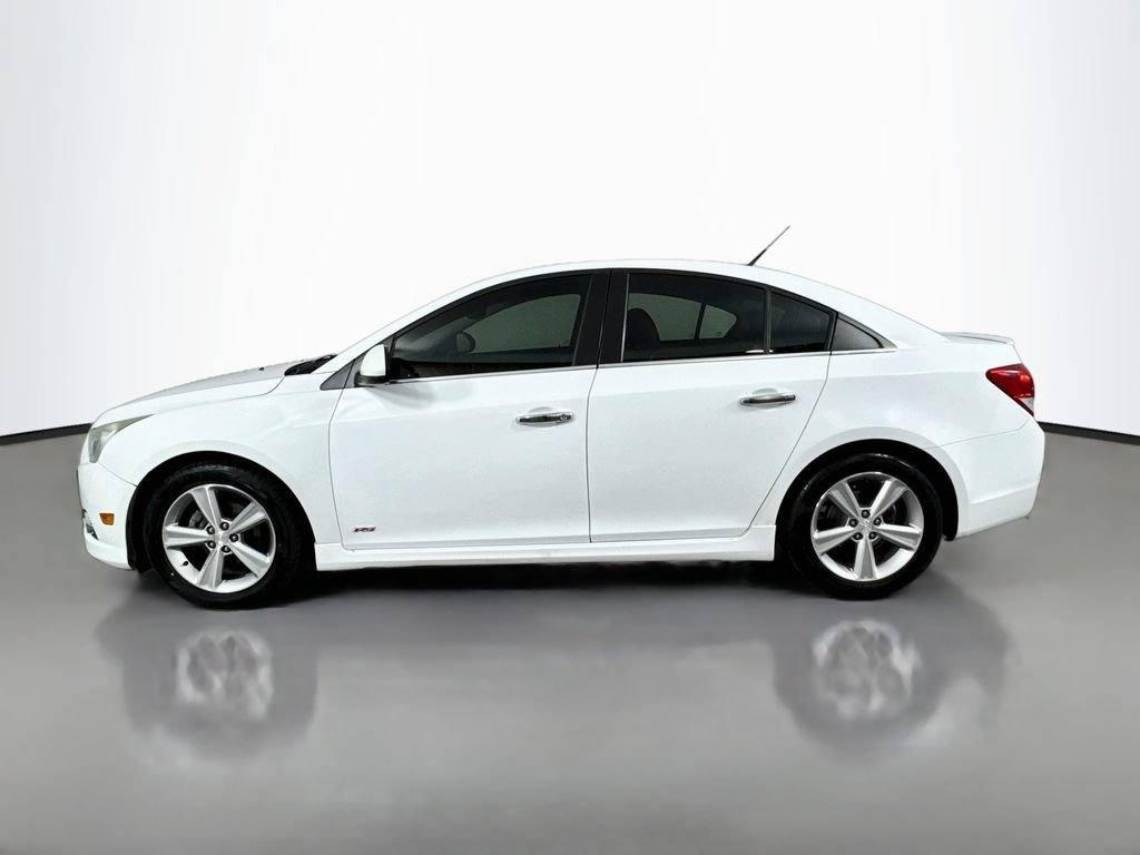 Used 2014 Chevrolet Cruze LT w/ RS Package FWD image 9