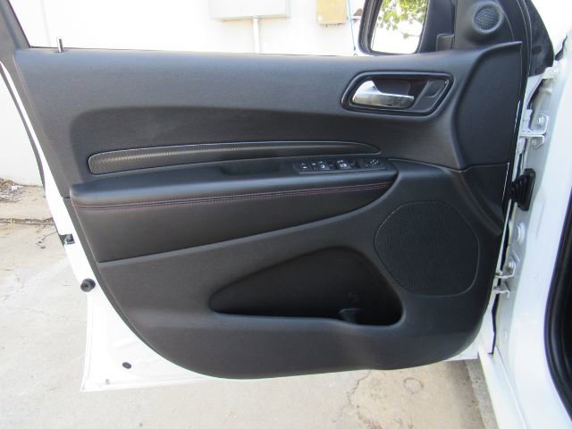 Used 2023 Dodge Durango GT image 13