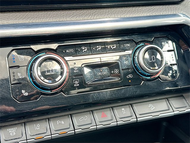 Used 2024 GMC Sierra 2500 Denali w/ Denali Reserve Package image 16