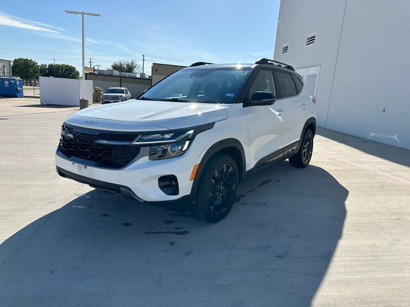 Used 2024 Kia Seltos X-Line AWD/4WD image 4