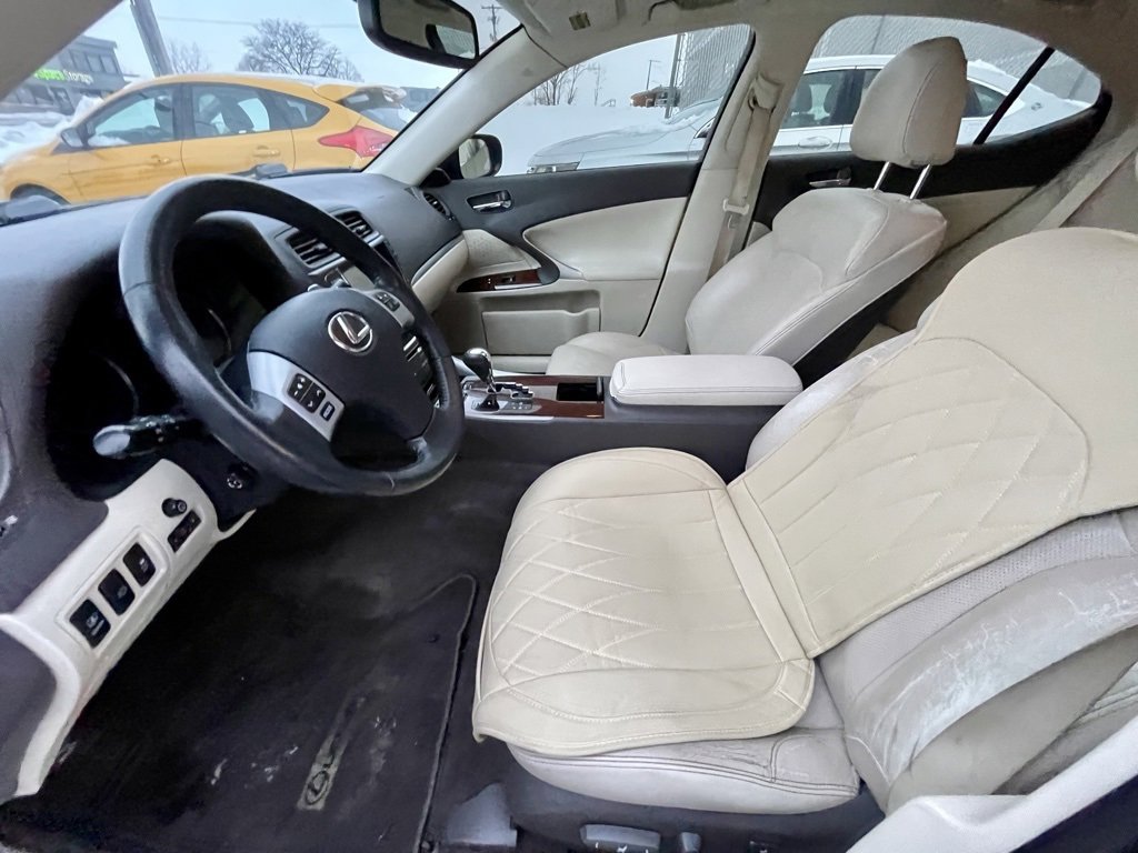 Used 2013 Lexus IS 350 AWD image 20